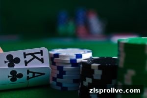 掼蛋四带二实战技巧与安全APK安装指南 | 尊龙凯时推荐